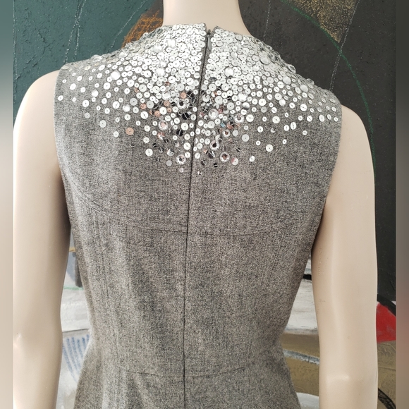 🎈Host Pick🎈Vera Wang | Sheath Dress with Sequin Details - Picture 8 of 10
